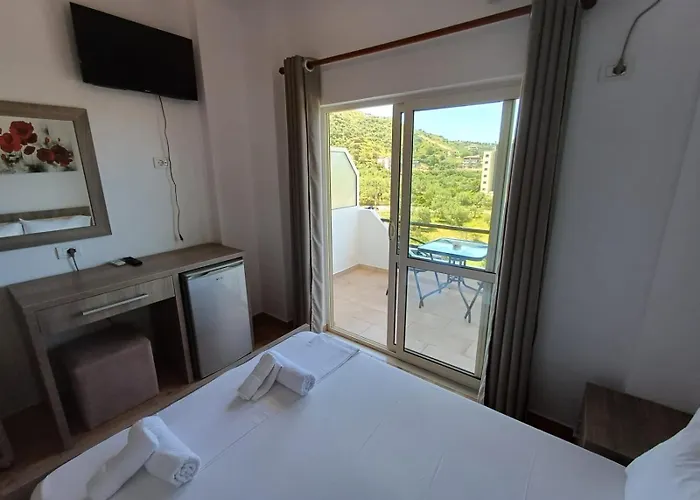 Velco Bb Bed & Breakfast 3*