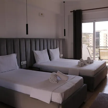 Velco Bb Bed & Breakfast Himare