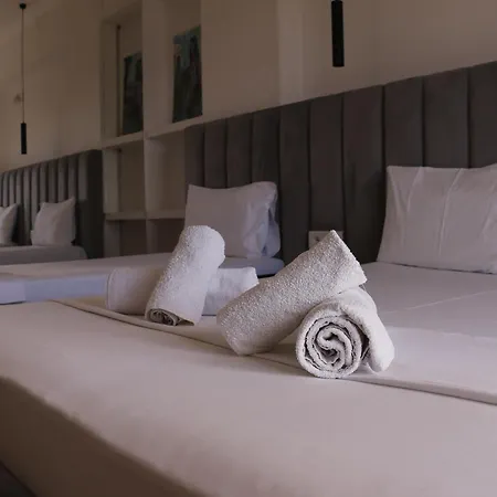 Bed & Breakfast Velco Bb Himare