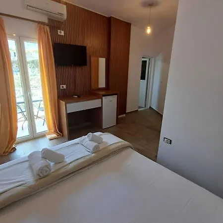 Velco Bb Bed and breakfast Himarë
